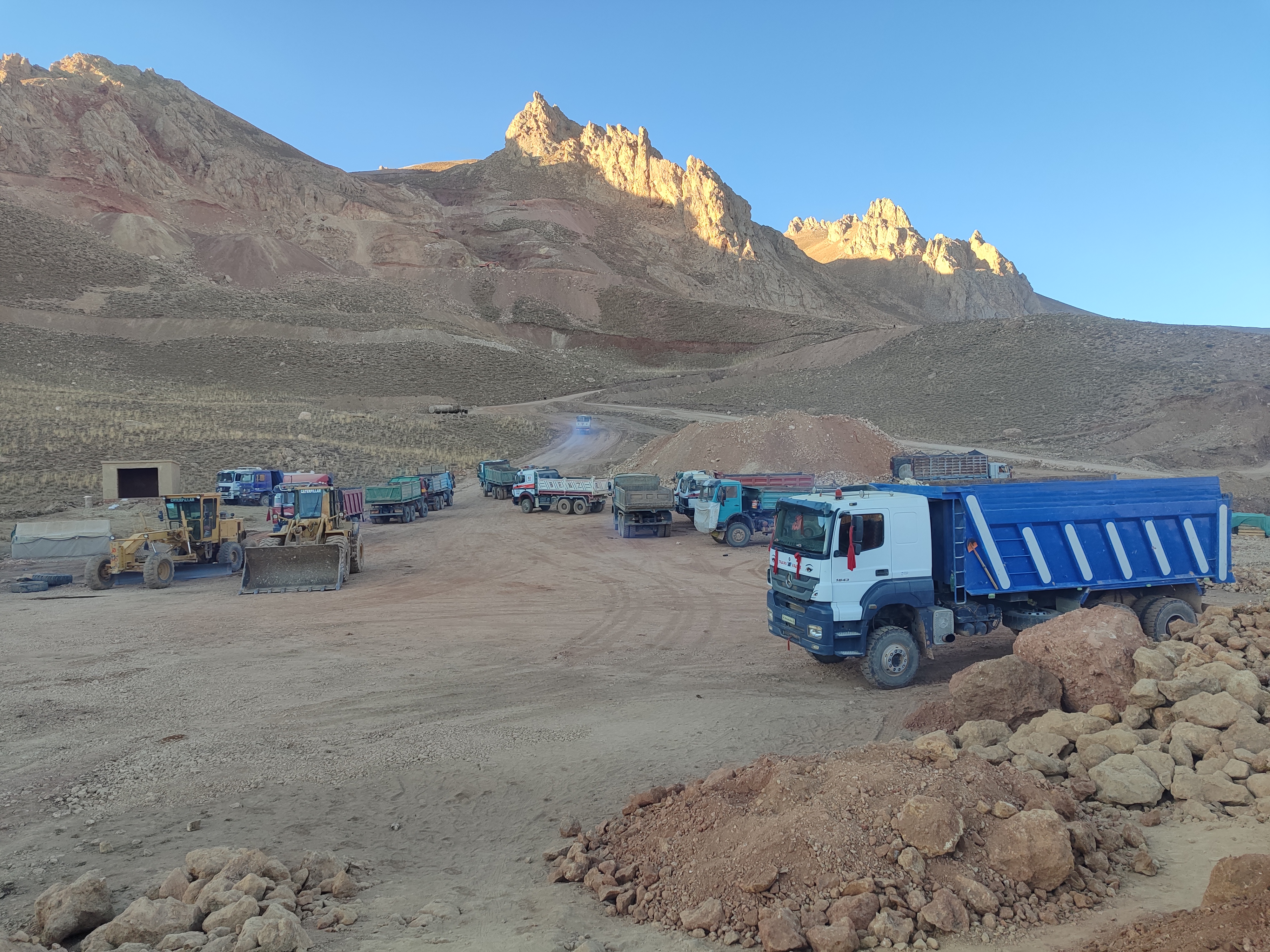 لودر زیرزمینی